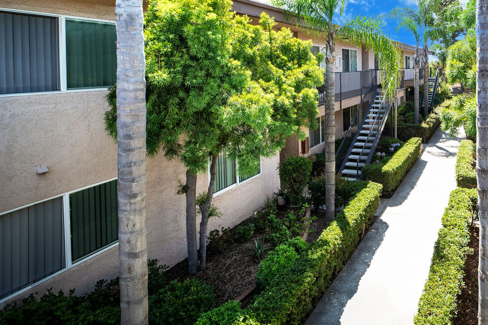 Thank you for viewing our Exterior 4 at Vista View Apartments in the city of Vista.